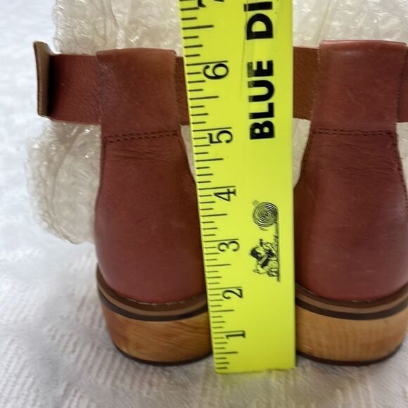 Latigo Anthropologie Tana Sandals Leather Size 10 Embroidered designs Boho - Picture 9 of 16